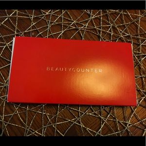 Beautycounter Ocean & Pacific Palette [BRAND NEW]
